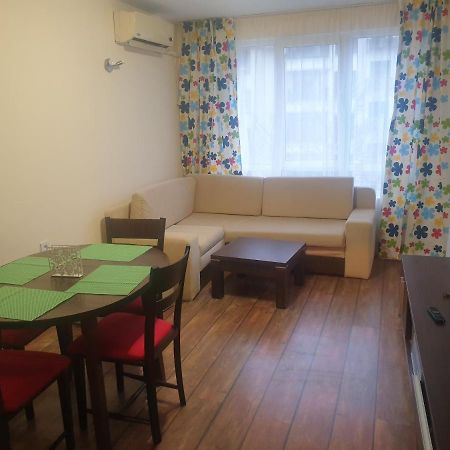 Sunny Apartment Burgas Esterno foto